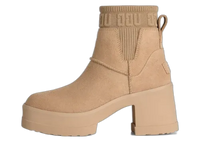 UGG Moxy Chelsea Boot Sand