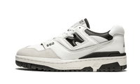 New Balance 550 Sea Salt Black