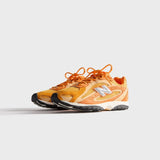 New Balance 204L Kith Arancioni