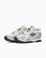 New Balance 204L Silver Metallic Black