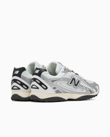 New Balance 204L Silver Metallic Black