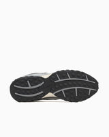 New Balance 204L Silver Metallic Black
