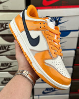 Nike Dunk Low usurate dal tempo