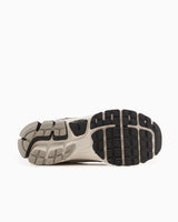 Nike Unisex Sneakers Zoom Vomero 5 Photon Dust Black