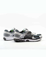 Nike Unisex Sneakers Zoom Vomero 5 SE SP Dark Grey Black White