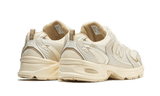 New Balance 530 Beige Angora