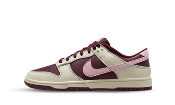 Nike Dunk Low PRM San Valentino