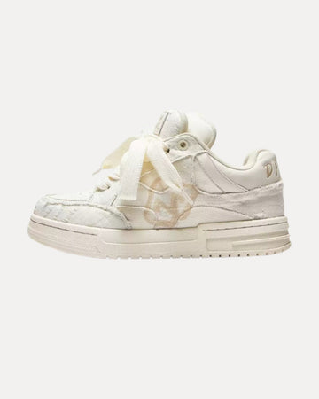 Sneaker bassa con patch