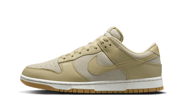 Nike Dunk Low Khaki Suede Gum