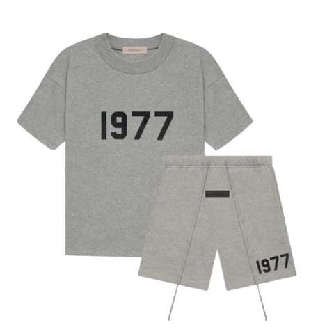 Essentials 1977 Summer Set