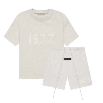 Set estivo Fear of God Essentials 1977 colore Light Oatmeal