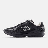 New Balance 204L Black Timberwolf
