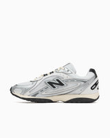 New Balance 204L Silver Metallic Black