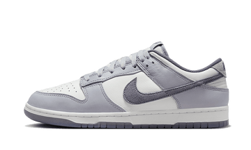 Nike Dunk Low SE Light Carbon