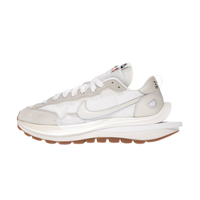 Nike Vaporwaffle sacai Sail Gum