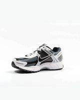 Nike Unisex Sneakers Zoom Vomero 5 SE SP Dark Grey Black White