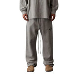Set Relaxed Essentials