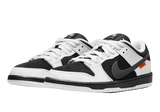 Nike SB Dunk Low X TIGHTBOOTH