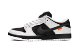 Nike SB Dunk Low X TIGHTBOOTH