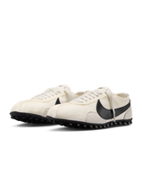 Nike Moon Shoe Soft Pearl Black (Women's)