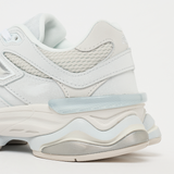 New Balance 9060 Grey Metallic Silver