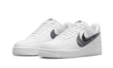 Nike Air Force 1 Low con Swoosh stencil