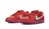 Nike SB Dunk Low Mystic Red