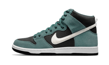 Nike SB Dunk High Green Suede