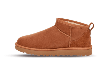 UGG Classic Ultra Mini Stivaletto Castagna