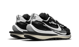 Nike Vaporwaffle Sacai Black White